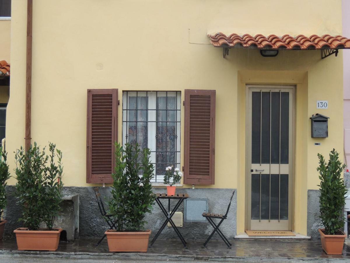 A Casa Di Lucia Bed & Breakfast Pisa Bagian luar foto